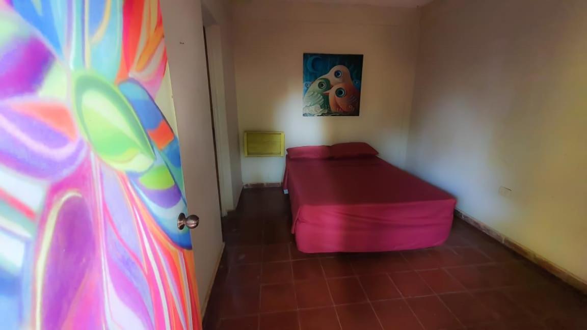לה ליברטאד Hostal Club Mochilero מראה חיצוני תמונה